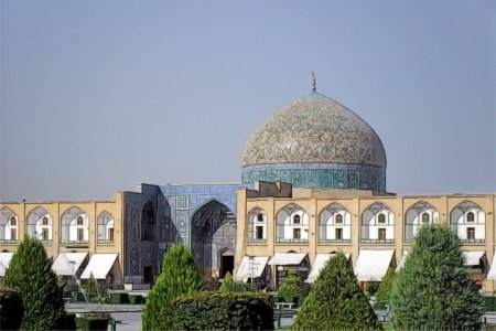 Ispahan : source commons.wikimedia - image public domain