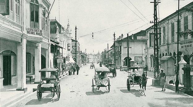 Medan vers 1900  : source commons wikimedia - image public domain