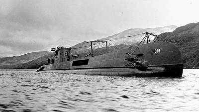 Sous-marin dans le Holy Loch en 1943 